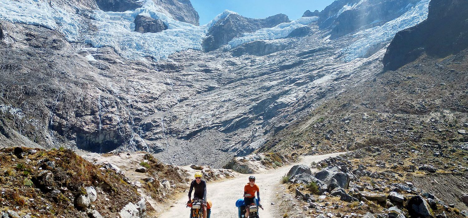 Conférences de voyage en Suisse alémanique dans les magasins VéloPlus (17 présentations du 5 déc. 2025 au 27 févr. 2026